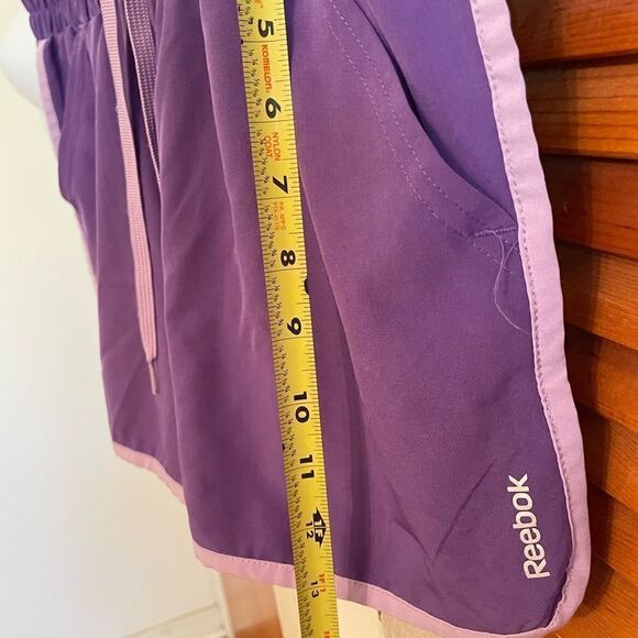 Reebok purple athletic shorts size L - Picture 3 of 5